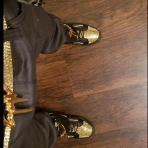 Meet your Posher, Tristian